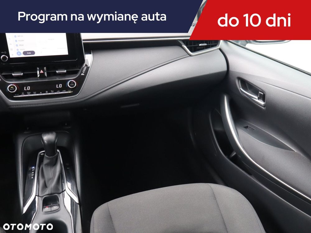Toyota Corolla - 10