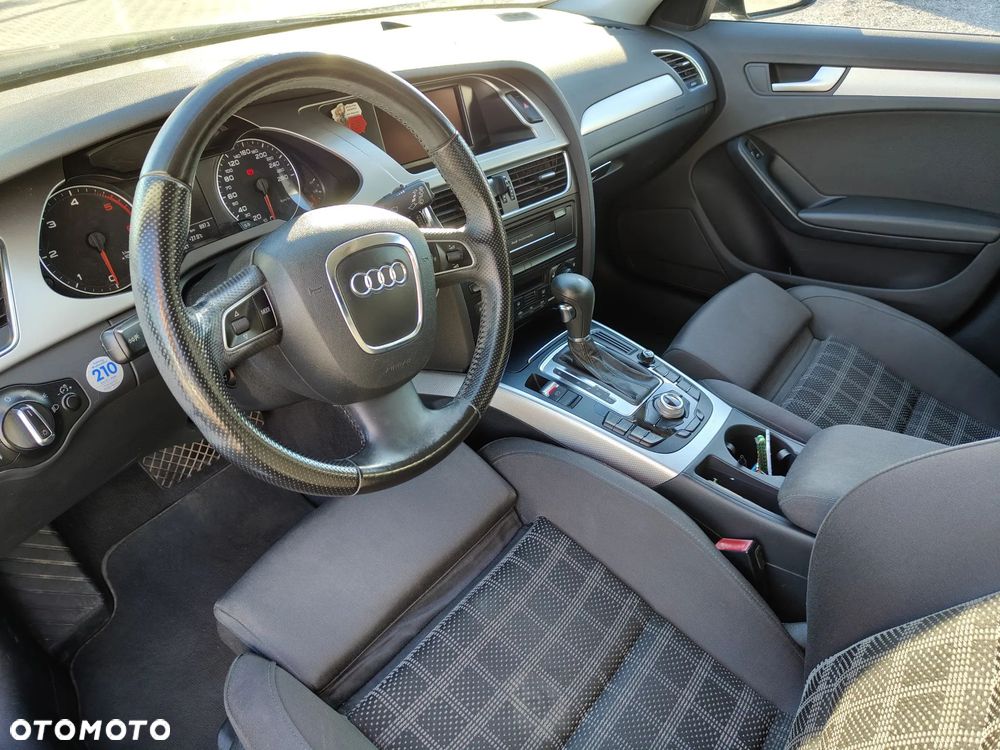 Audi A4 Avant - 9