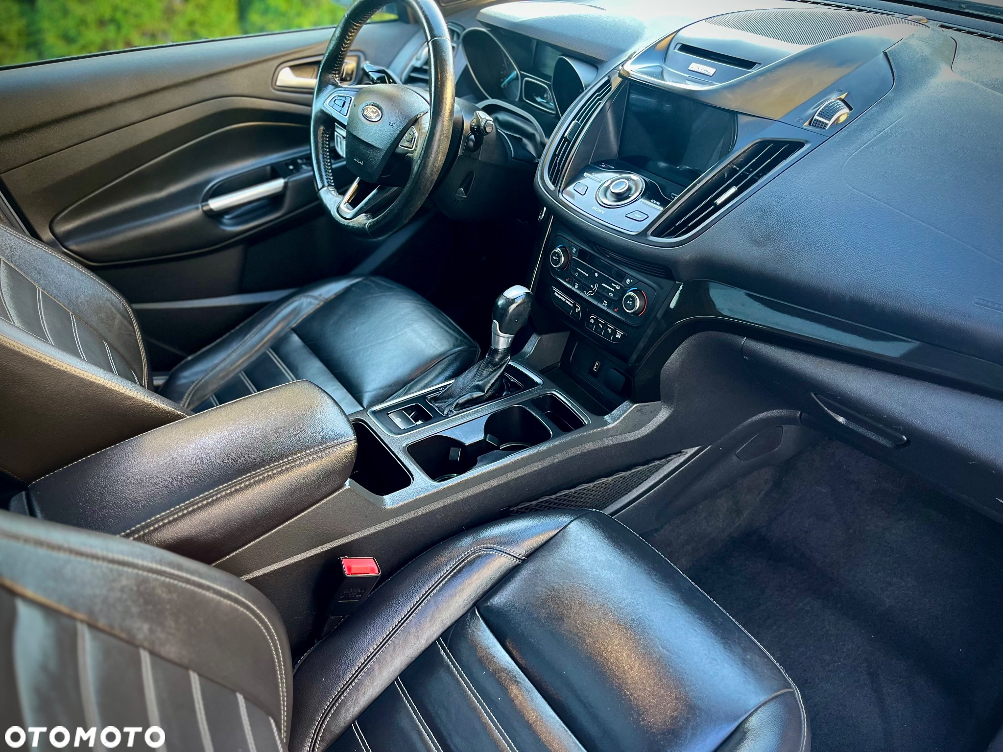 Ford Kuga 2.0 EcoBoost 4x4 Titanium - 12