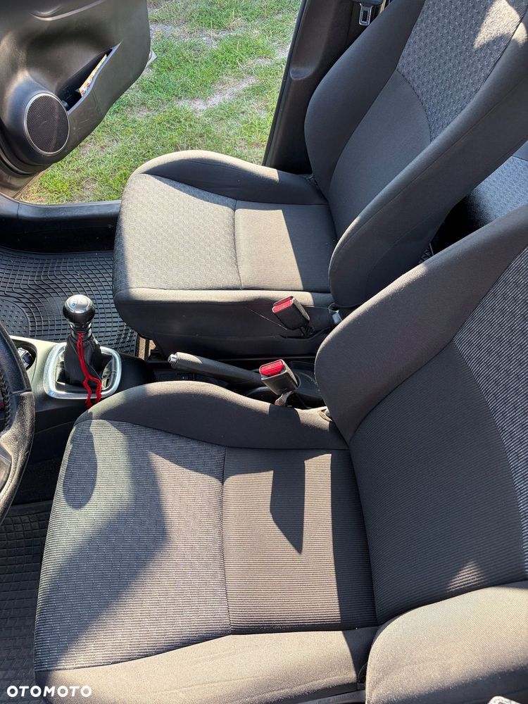 Toyota Yaris 1.33 Active - 16