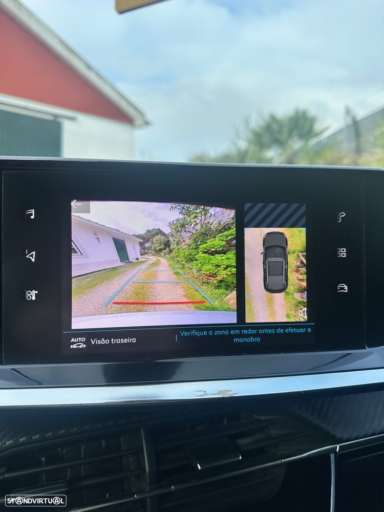 Peugeot e-2008 GT - 5