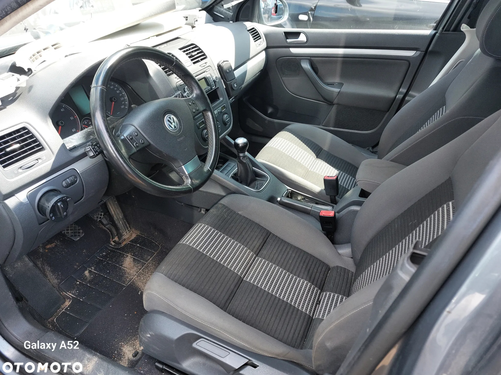Zderzak VW GOLF V 2,0TDI 08R. maska,drzwi,klapa,lampy.... - 5