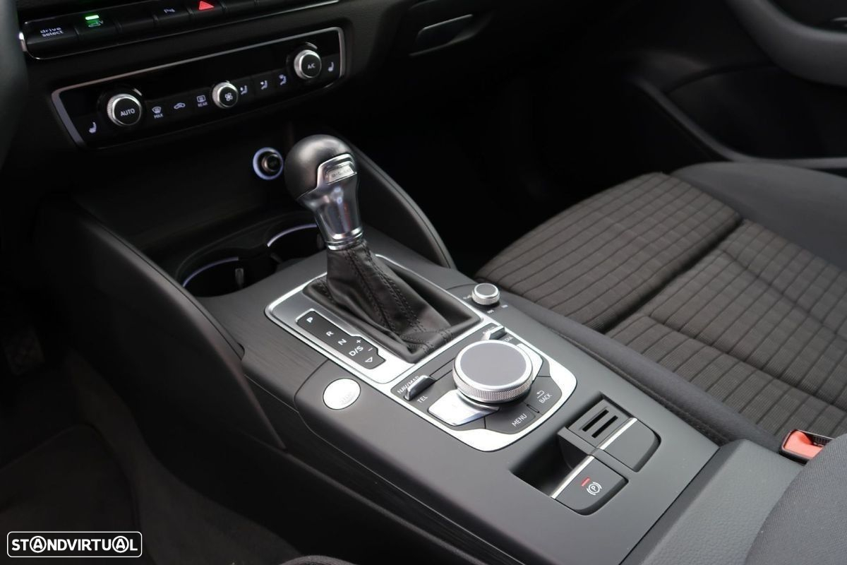 Audi A3 Sportback e-tron 1.4 TFSI Sport S tronic - 18