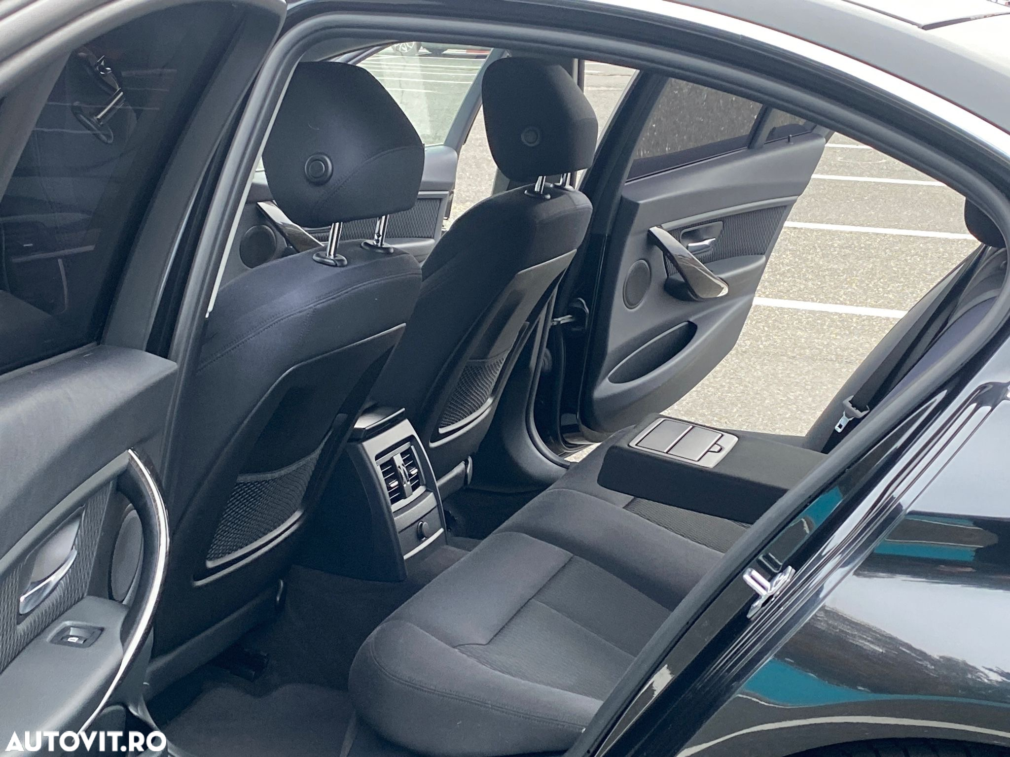 BMW Seria 3 320d Efficient Dynamic Edition Aut. Blue Performan Luxury Line - 8