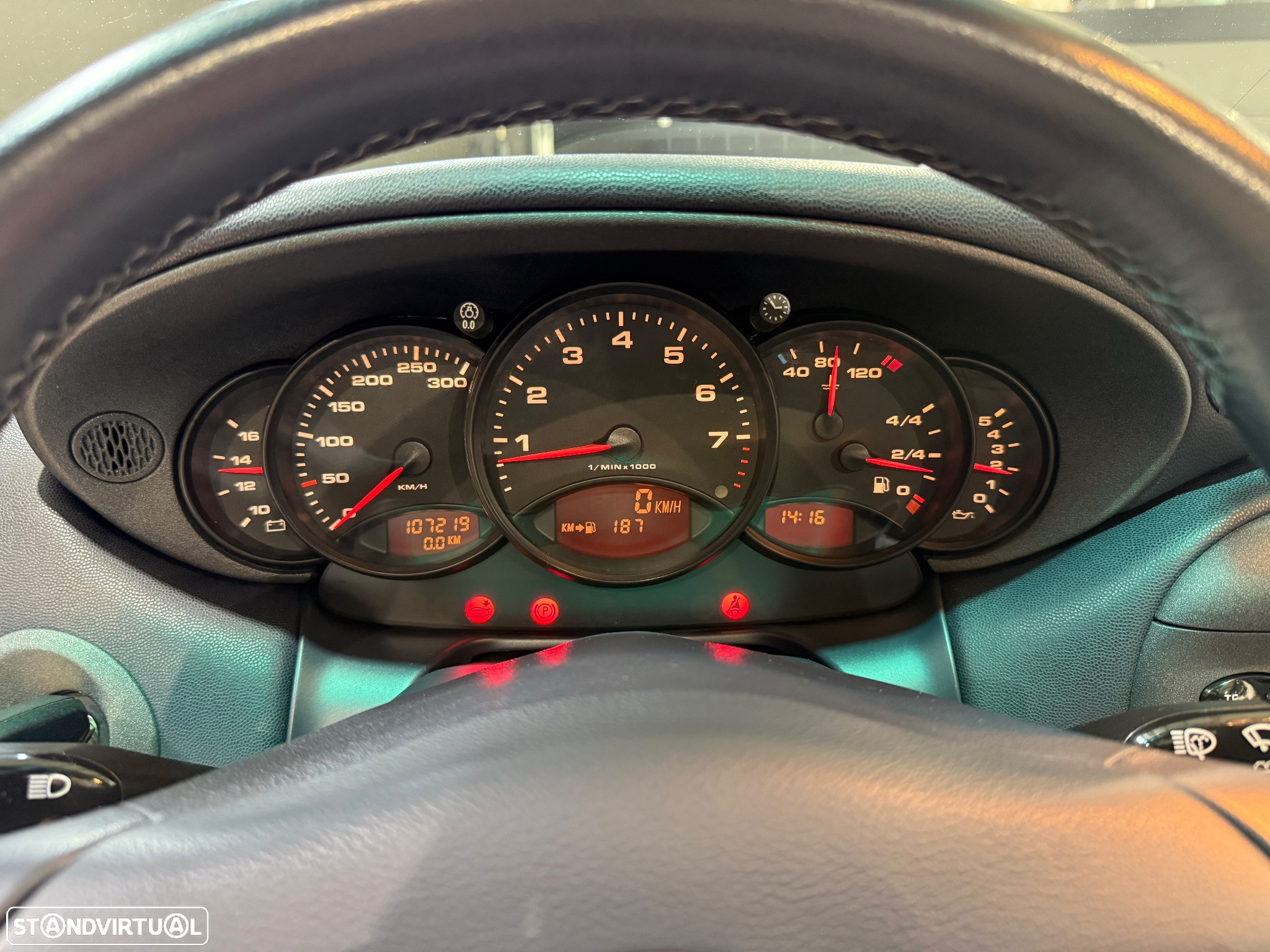Porsche 911 Série F - 37