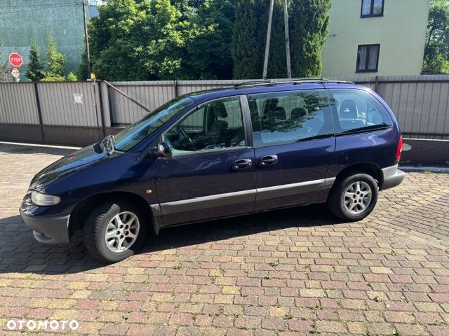Chrysler Voyager LE 2.5L TD - 2