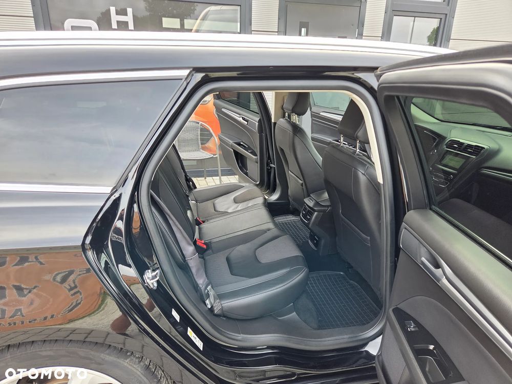 Ford Mondeo 2.0 TDCi STart-Stopp Titanium - 14