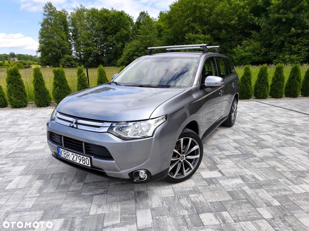 Mitsubishi Outlander 2.0 Intense 2WD - 34
