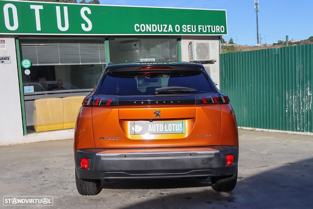 Peugeot e-2008 50 kWh GT Line - 7
