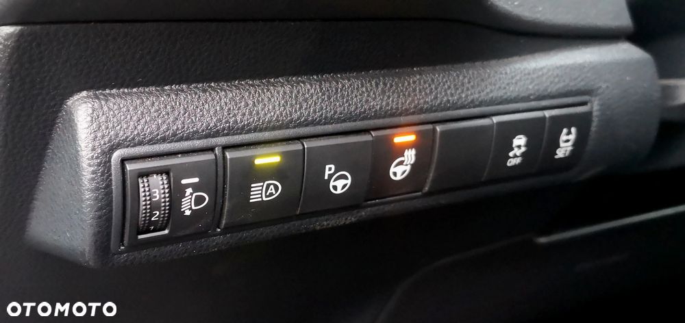 Toyota Corolla 1.8 Hybrid Executive - 19