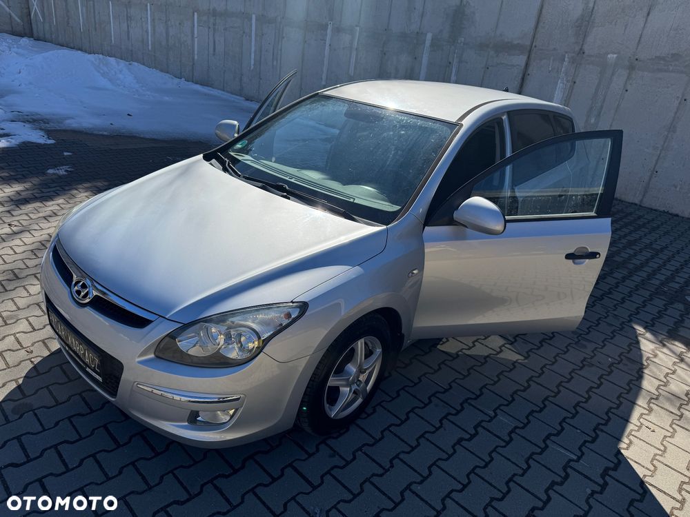 Hyundai i30 1.4 Comfort - 27