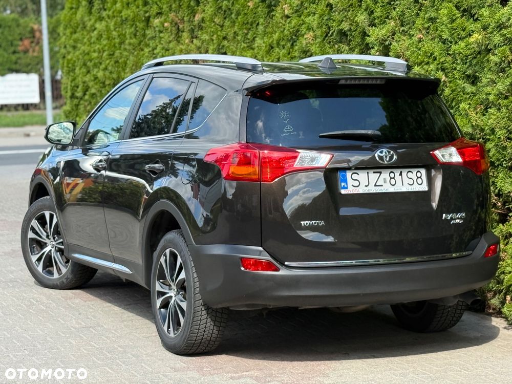 Toyota RAV4 2.0 D-4D Prestige - 15