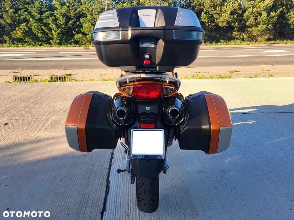 Honda XL - 4