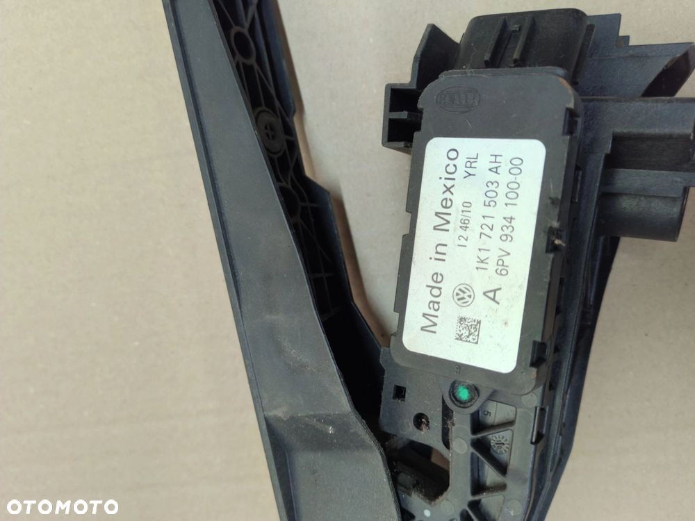 Jetta VI pedał gazu 1,2TSI Golf VI 2010-18r Volkswagen - 2