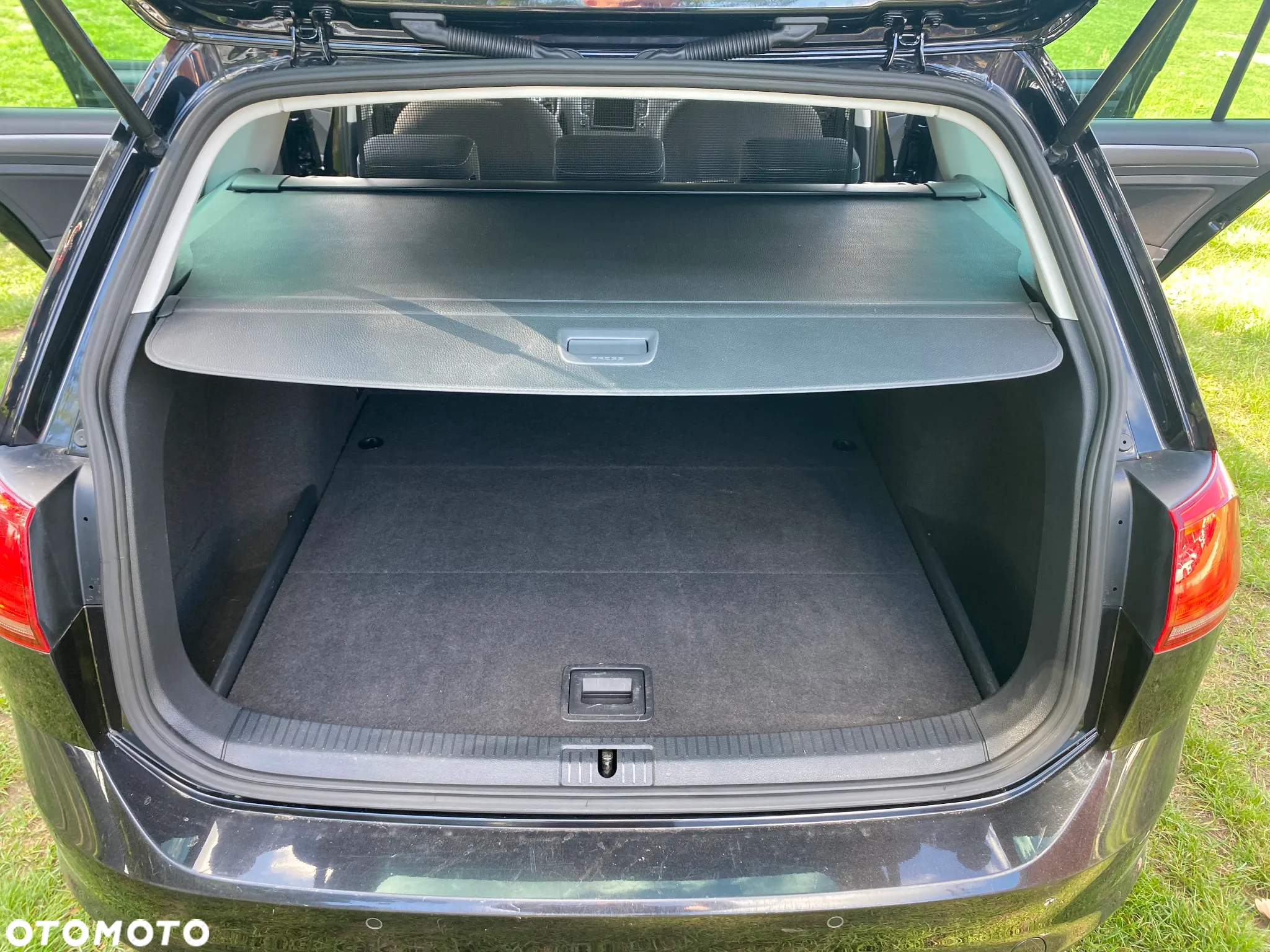 Volkswagen Golf VII 1.6 TDI BMT Highline DSG - 13