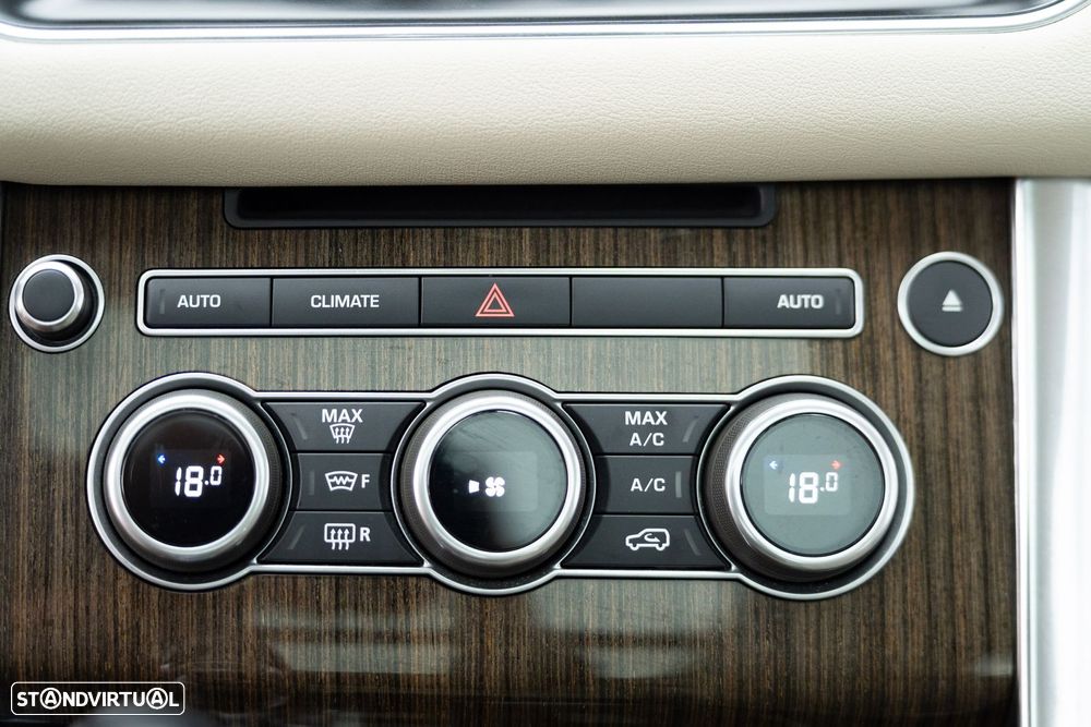 Land Rover Range Rover Sport 2.0 SD4 HSE - 29