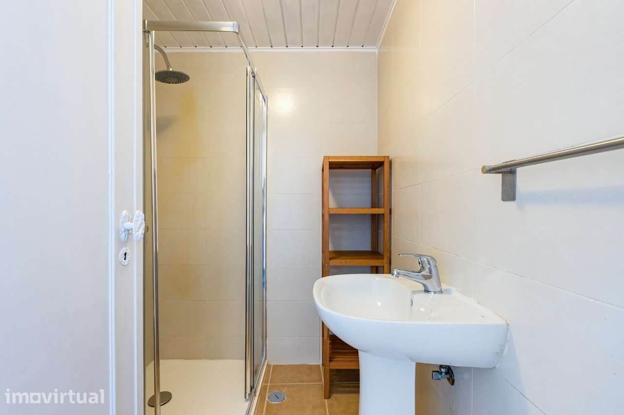 Apartamento T1 Venda em Benfica,Lisboa - Grande imagem: 3/19