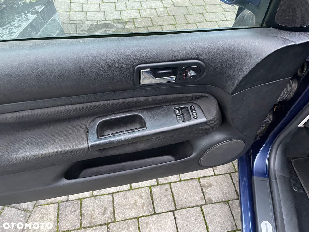 Volkswagen Golf - 19