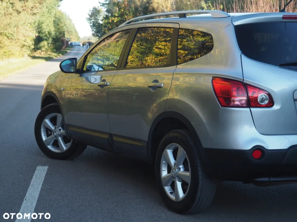 Nissan Qashqai+2 2.0 Tekna Premium - 35