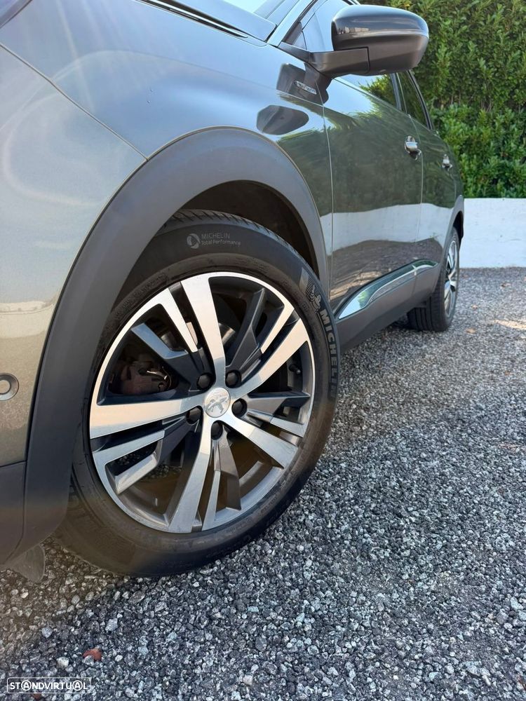 Peugeot 3008 1.5 BlueHDi GT Line EAT8 - 19