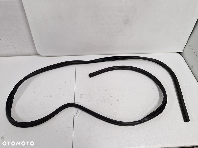 mitsubishi outlander iii 3 uszczelka drzwi prawa przednia prawy przód - 1