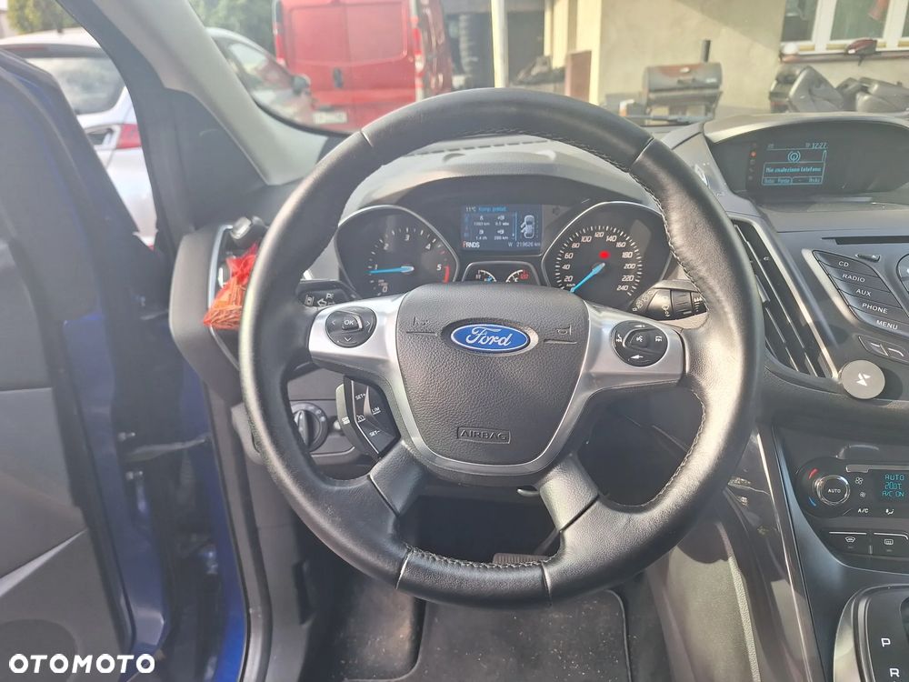 Ford Kuga 2.0 TDCi 4x4 Titanium - 26