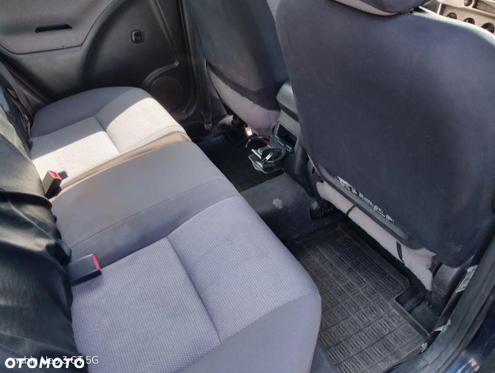 Toyota Matrix - 3