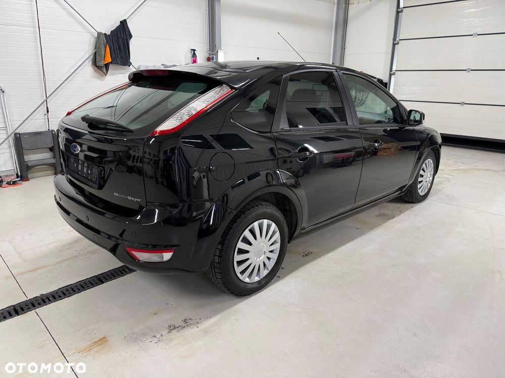 Ford Focus 1.6 16V Black Magic - 2