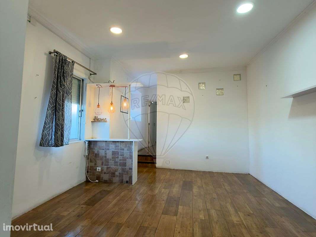 Moradia T2 para venda - Grande imagem: 3/14