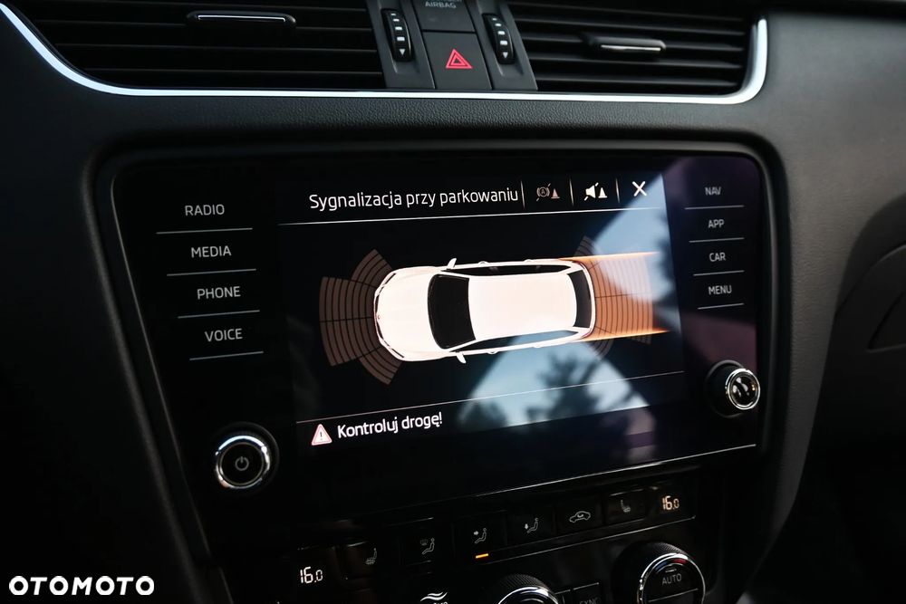 Skoda Octavia 2.0 TSI RS DSG - 35