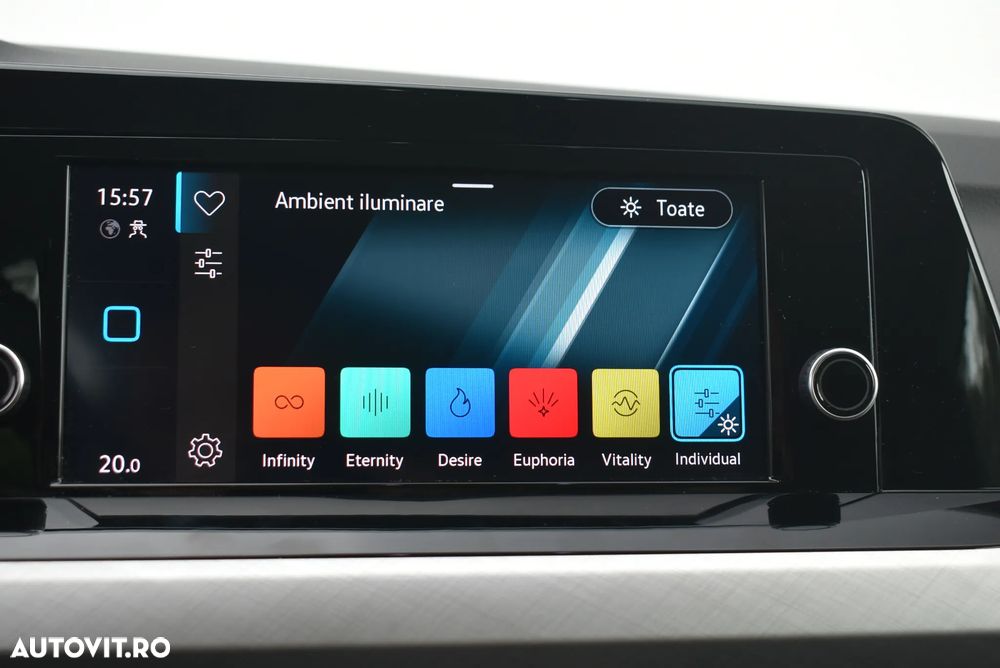 VOLKSWAGEN Golf 2021 — imagine 12