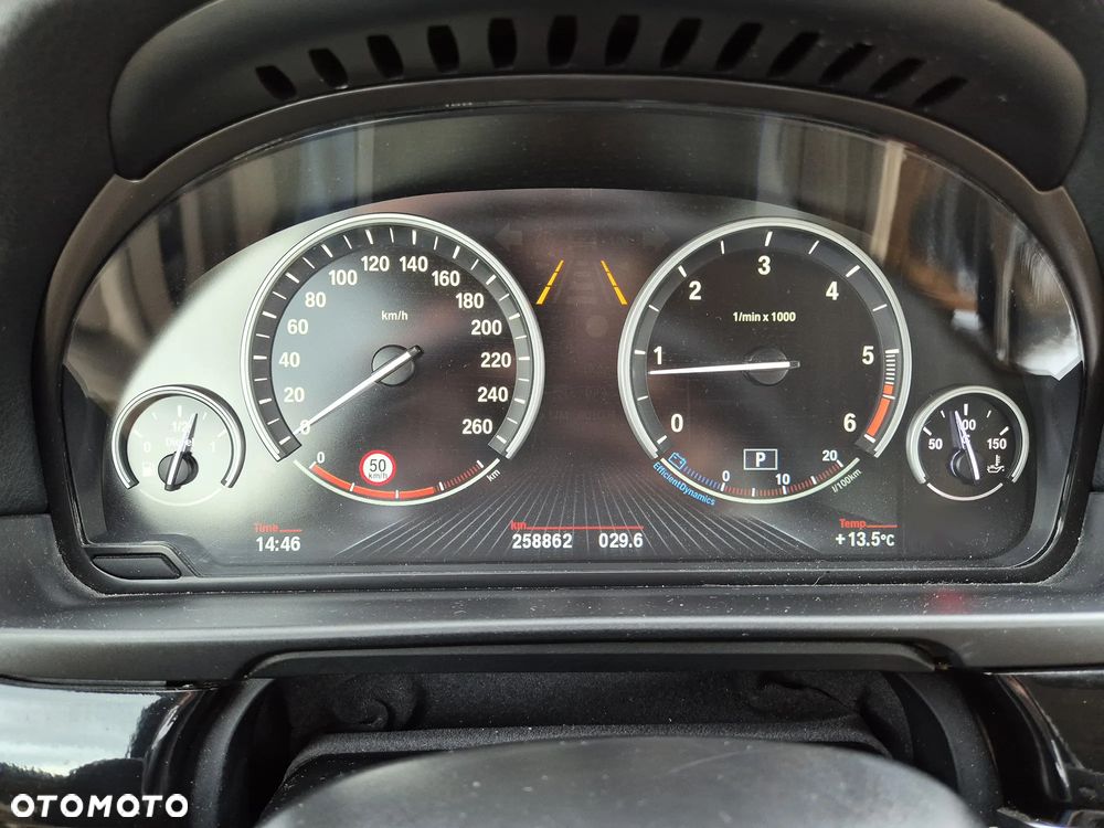 BMW Seria 5 520d - 16