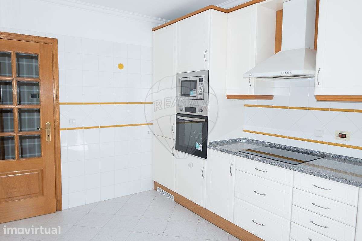 Apartamento T4 para venda - Grande imagem: 2/36