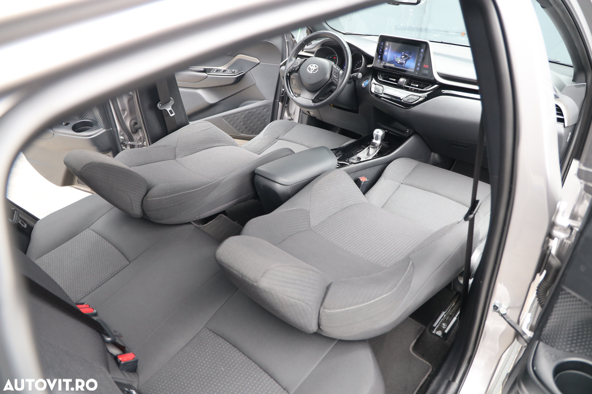 Toyota C-HR 1.8 Hybrid Flow - 17