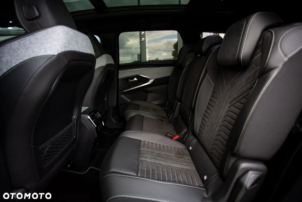 Peugeot 5008 Hybrid 145 e-DSC6 GT - 23