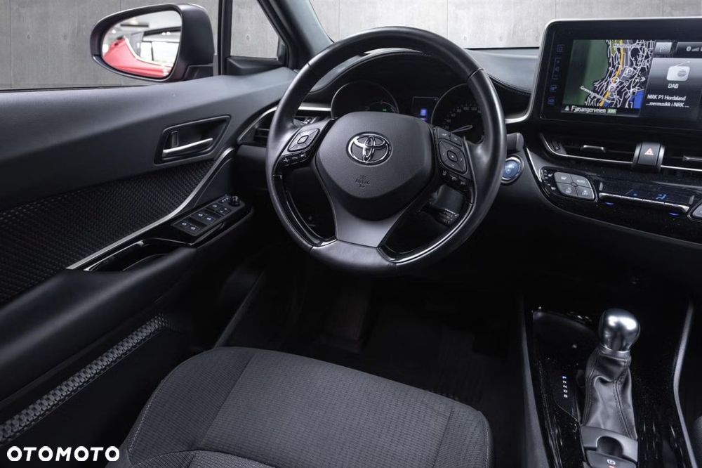 Toyota C-HR Lounge - 9