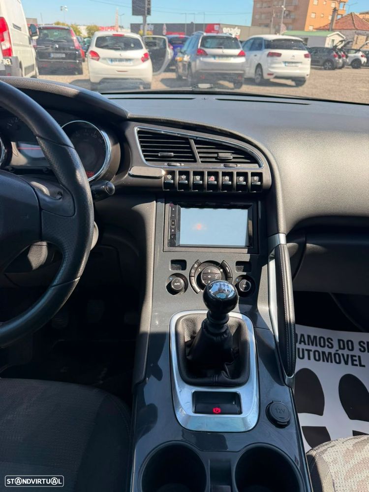 Peugeot 3008 1.6 HDi Sport - 30