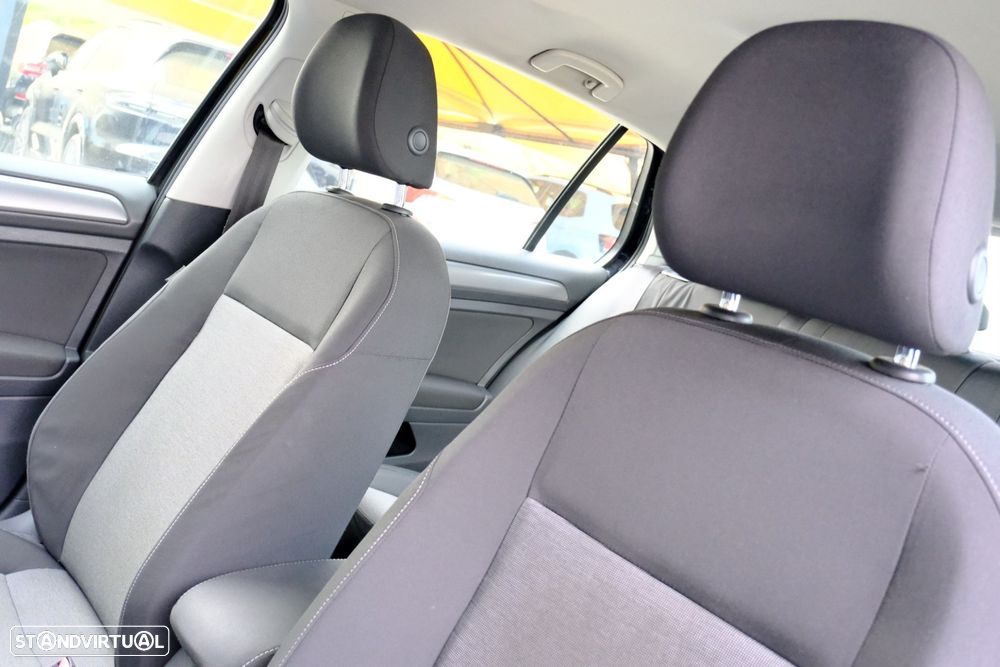 VW Golf 1.6 TDi Trendline - 7