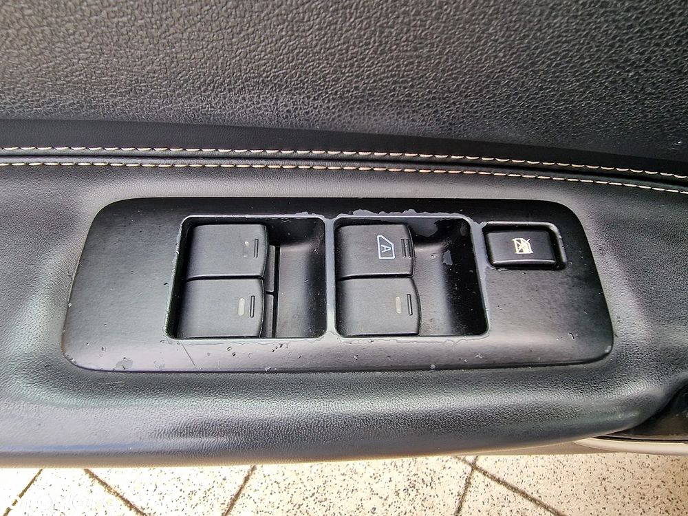 Nissan Qashqai+2 - 11