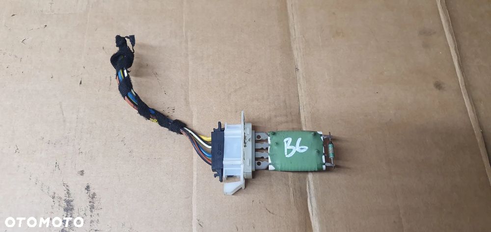 Rezystor dmuchawy opornik 1.4 TSI VW Passat B6 - 1