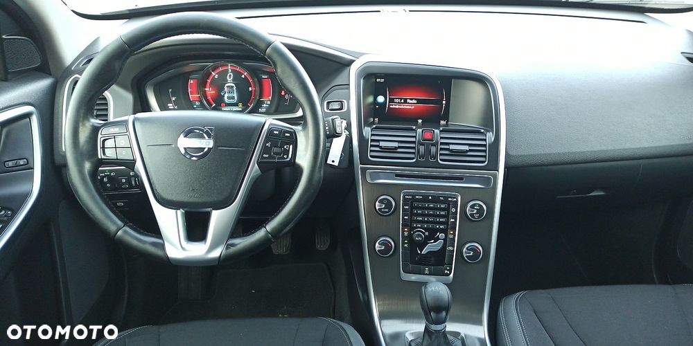 Volvo XC 60 D3 Edition Pro - 23