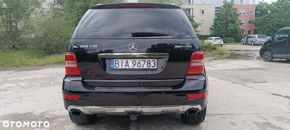 Mercedes-Benz ML - 8