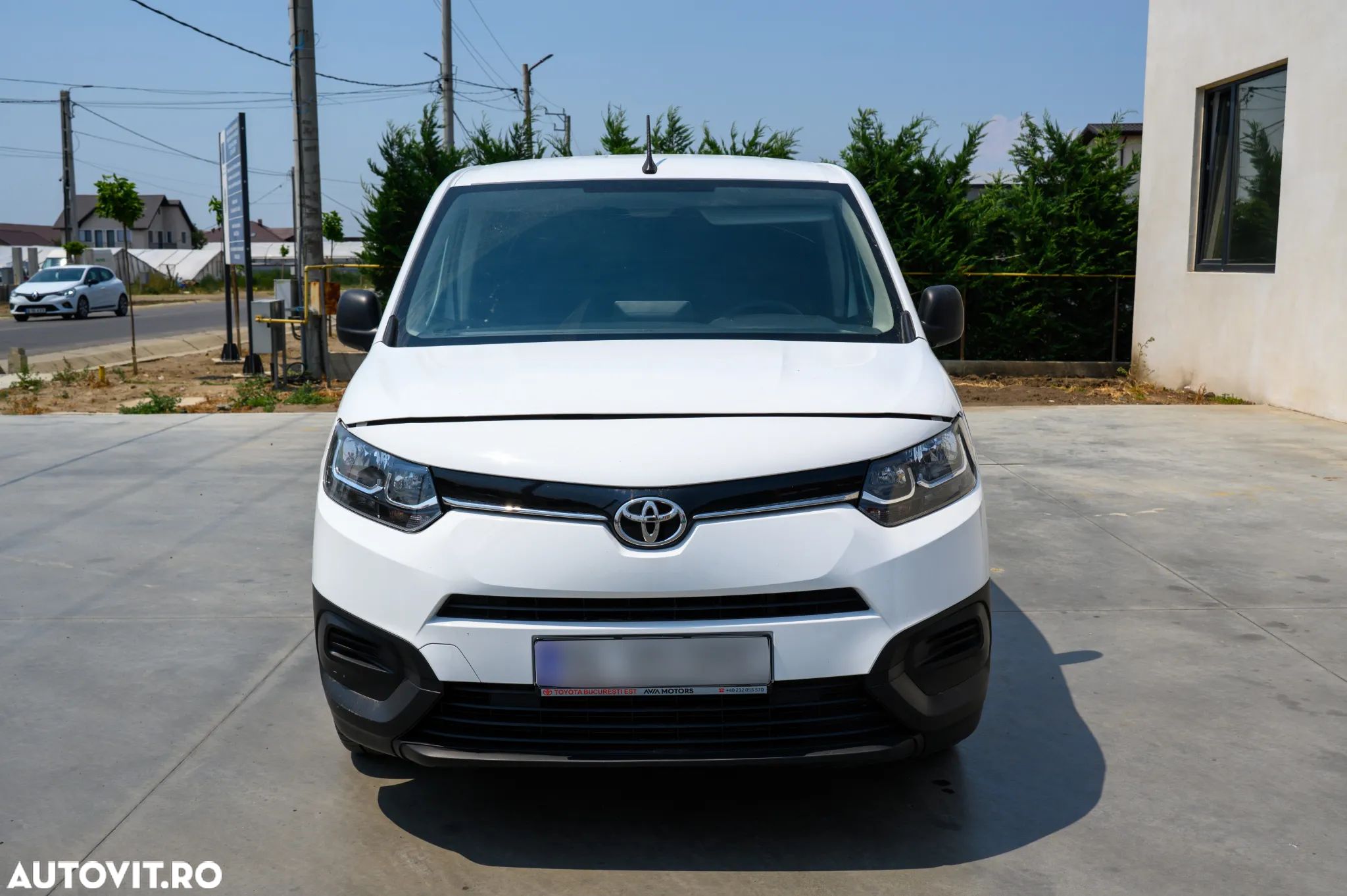 Toyota Proace Verso 1.5 D-4D 102CP 8+1 Base Compact - 1