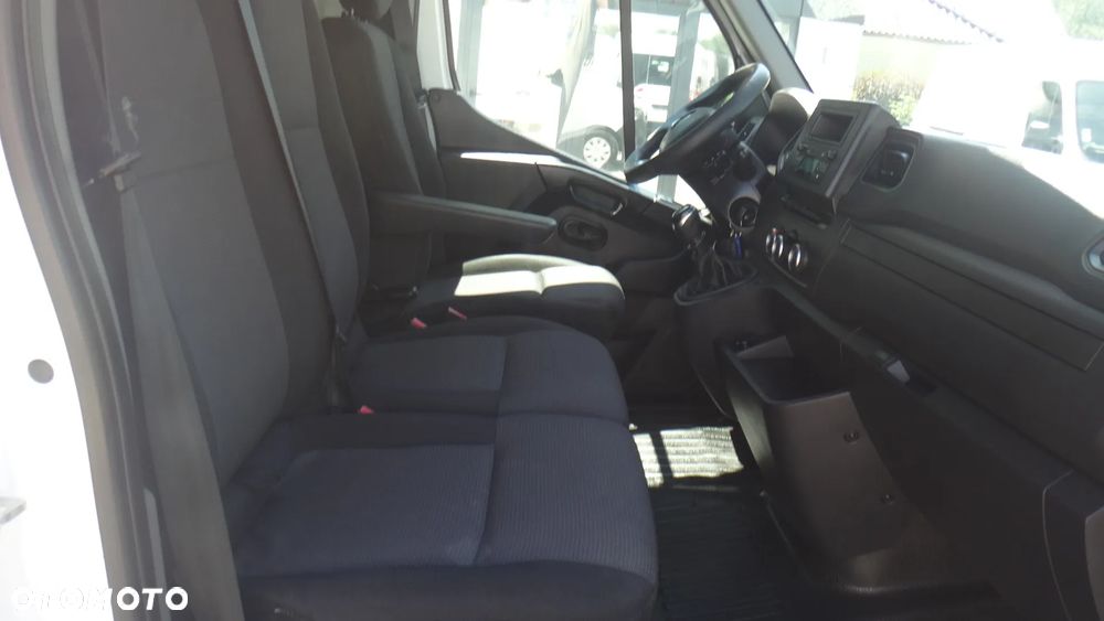 Renault Master - 9