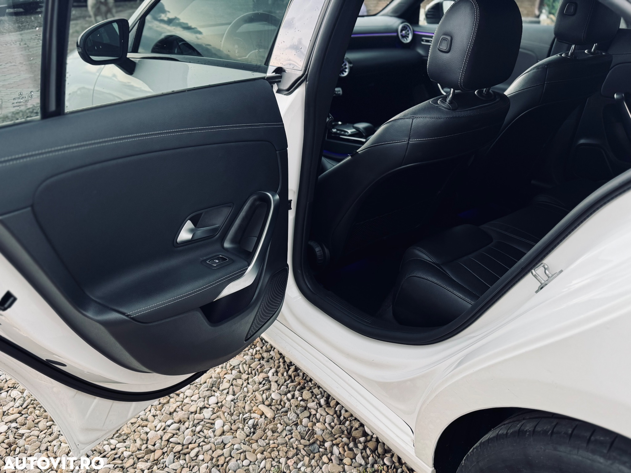 Mercedes-Benz CLA 200 d Coupe Aut. - 12