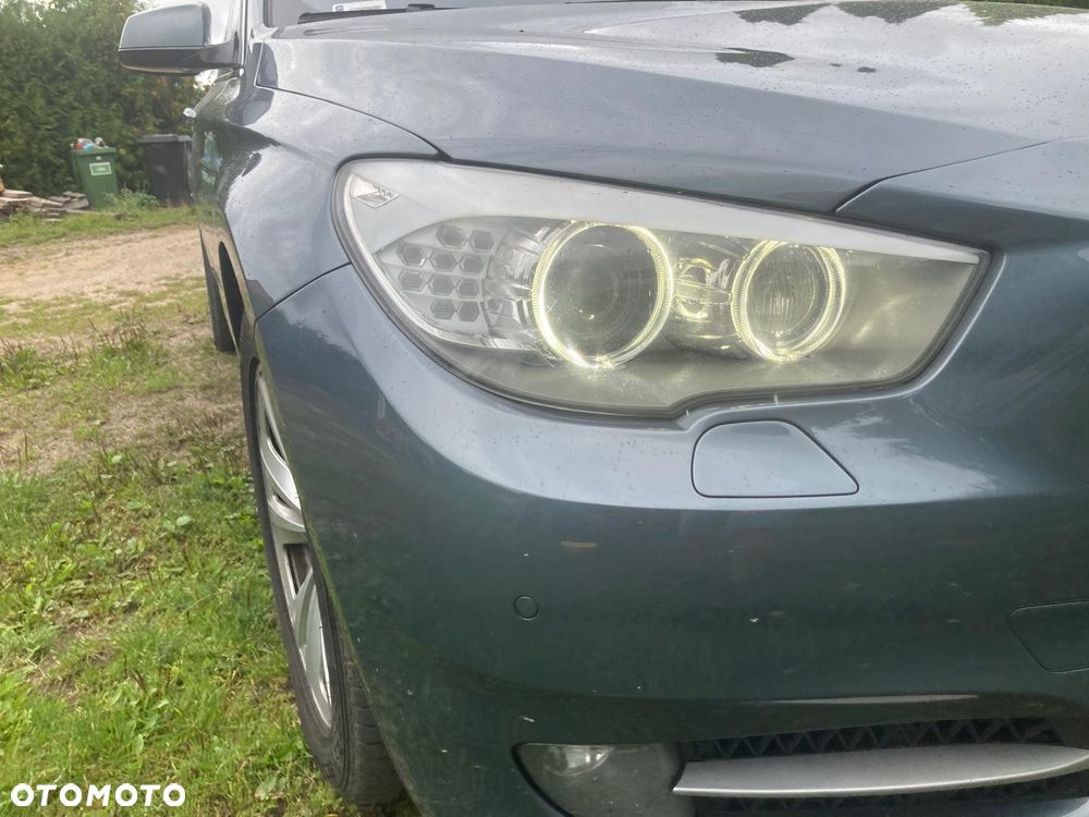BMW 5GT - 3
