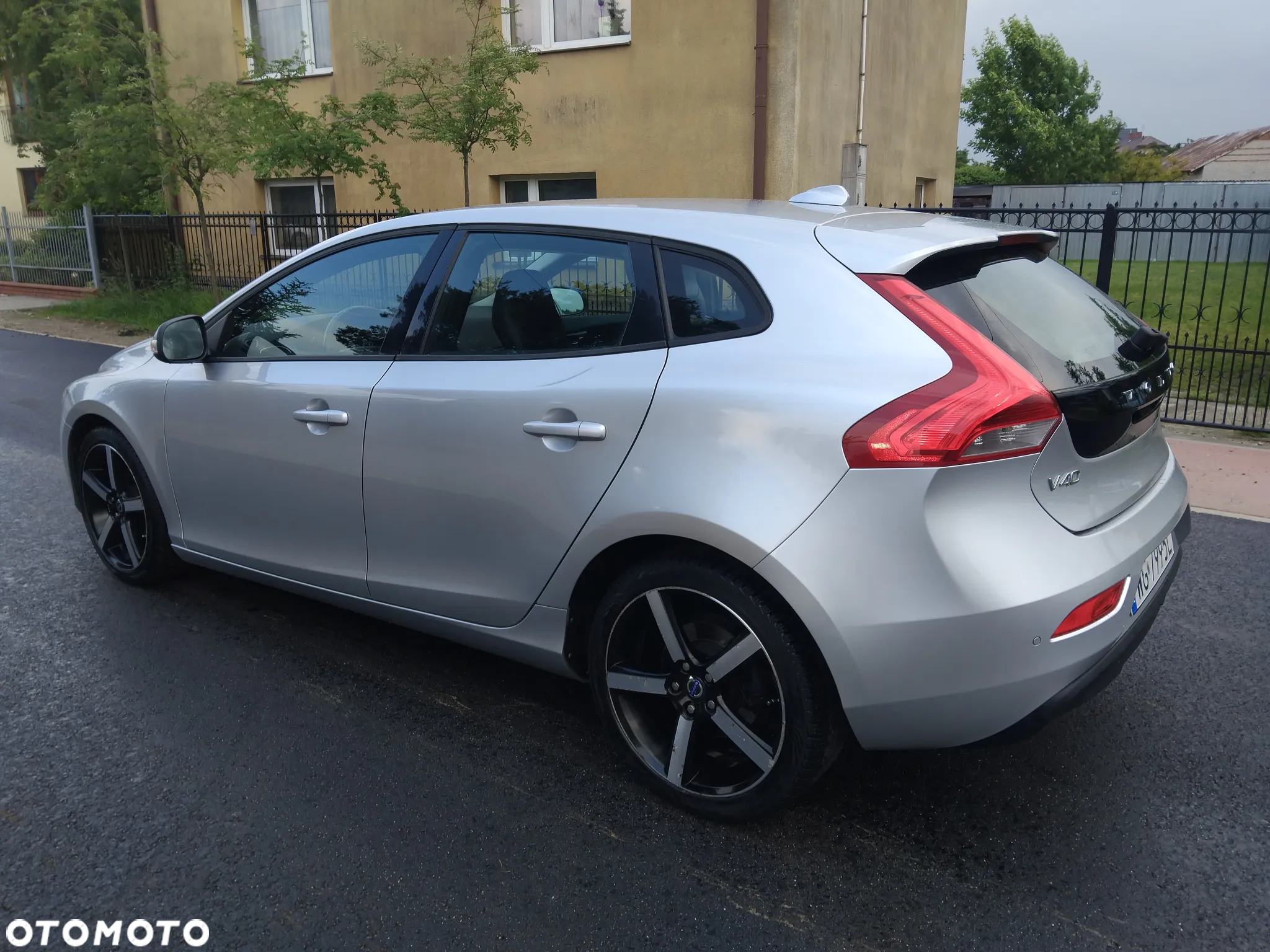 Volvo V40 D2 Momentum - 12