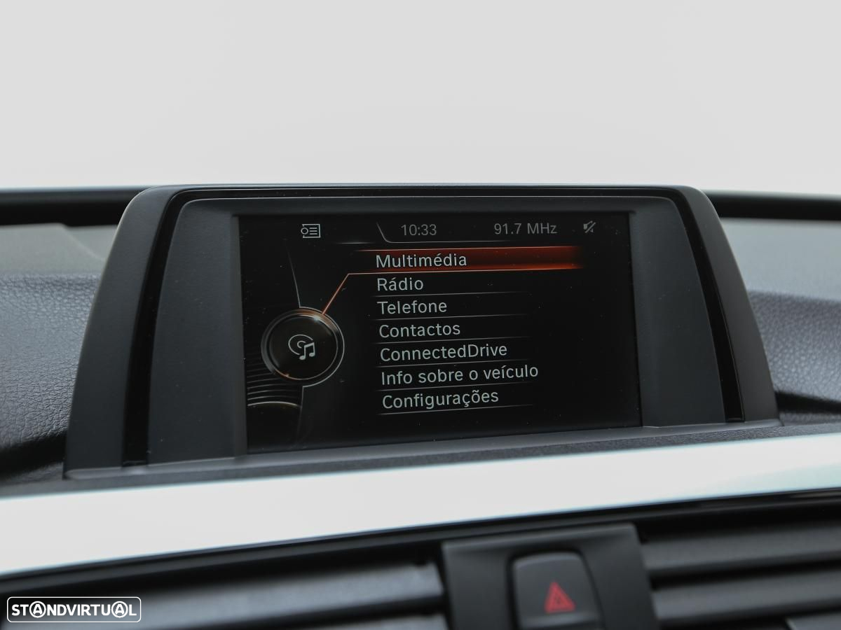 BMW 320 Gran Turismo - 18
