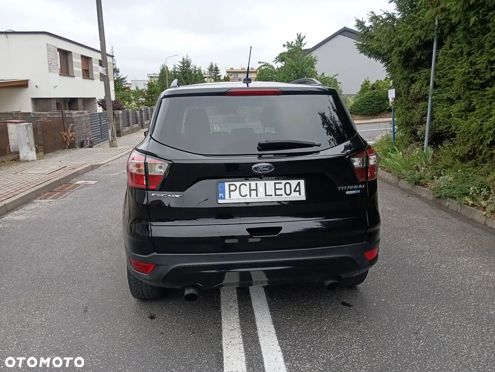 Ford Kuga 1.5 EcoBoost 4WD Titanium - 6