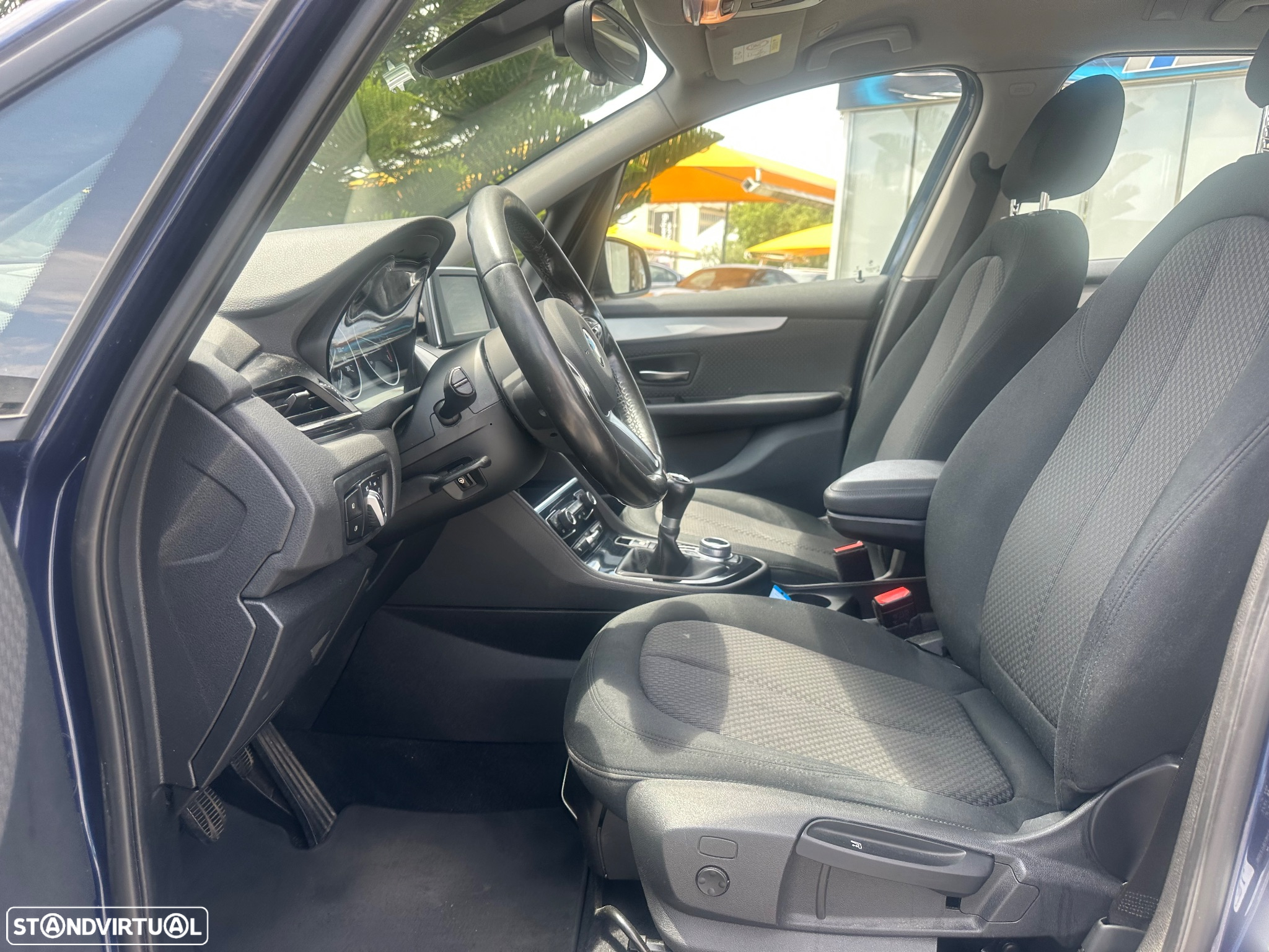 BMW 216 Gran Tourer d - 22